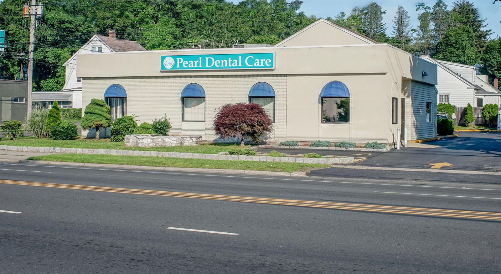Front view Pearl Dental Care